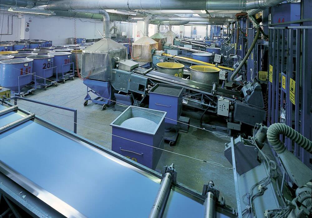 Powder coating lines Image